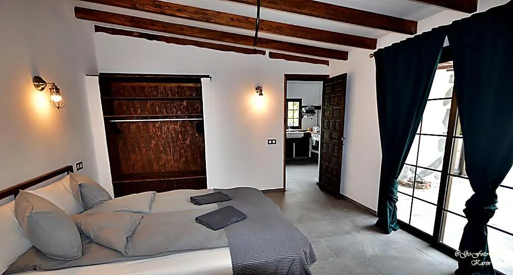 ECO / BIO Finca Las Tenerias Artedara Chalet